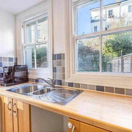 Victorian Flat Close To Station With Large Garden Apartment Brighton Екстериор снимка