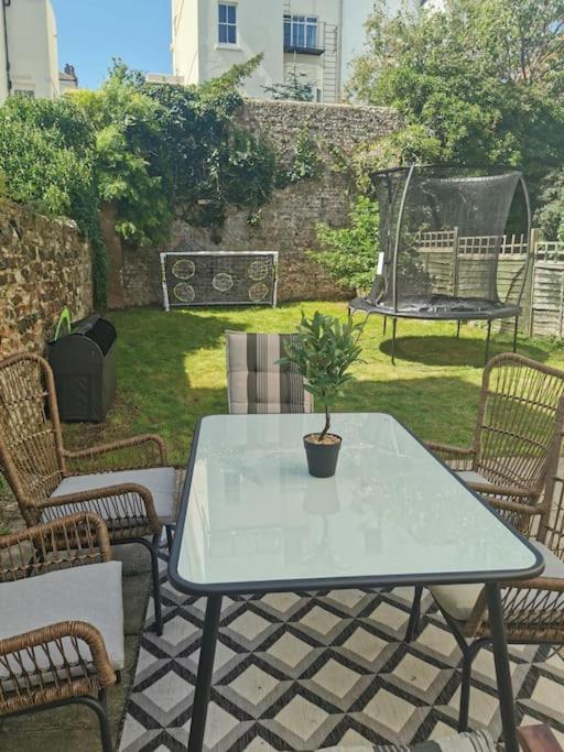 Victorian Flat Close To Station With Large Garden Apartment Brighton Екстериор снимка