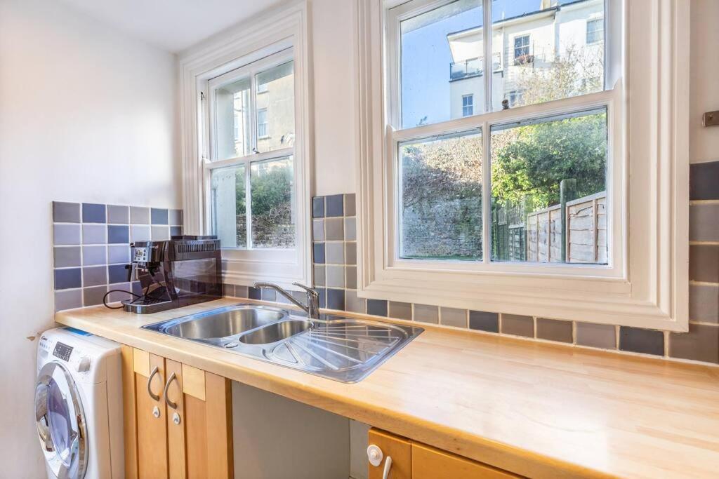 Victorian Flat Close To Station With Large Garden Apartment Brighton Екстериор снимка